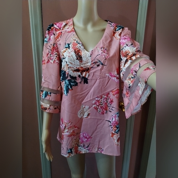 Pink floral women's size large unbranded top blouse shirt - Picture 1 of 6